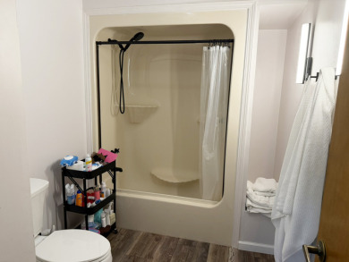 Waterfront 3 br 2.5 bath home - photo 20
