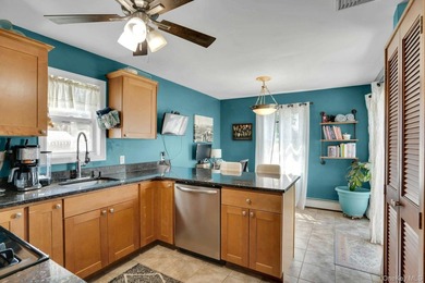 Welcome to 6 Linton Court, a beautifully maintained 2-bedroom - photo 18