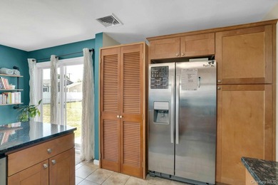 Welcome to 6 Linton Court, a beautifully maintained 2-bedroom - photo 19