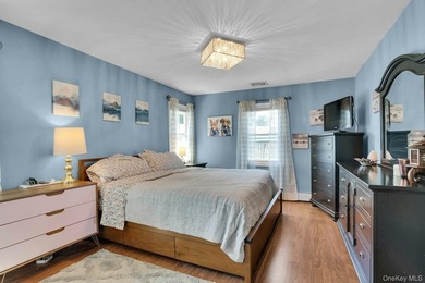 Welcome to 6 Linton Court, a beautifully maintained 2-bedroom - photo 25