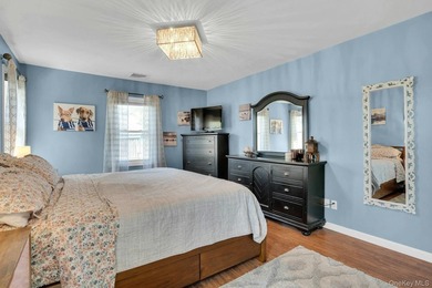 Welcome to 6 Linton Court, a beautifully maintained 2-bedroom - photo 26