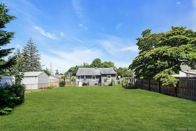 Welcome to 6 Linton Court, a beautifully maintained 2-bedroom - photo 40