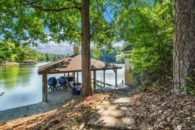 Welcome to one of Lake Harding's most captivating waterfront - photo 8