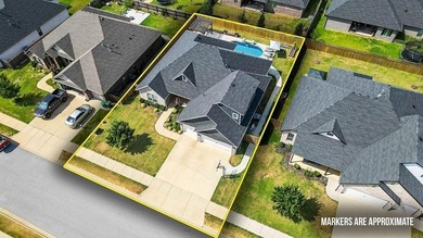 (private lake, pond, creek) Home For Sale in Centerton Arkansas