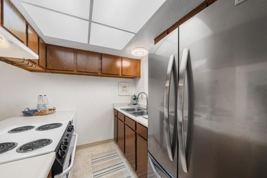 Situated in the heart of downtown Santa Cruz, this 1-bedroom - photo 15