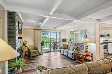 The location at Water's Edge everyone wants. A walk in unit with