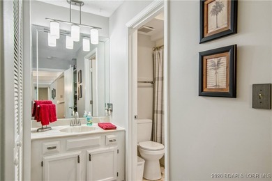 The location at Water's Edge everyone wants. A walk in unit with - photo 28