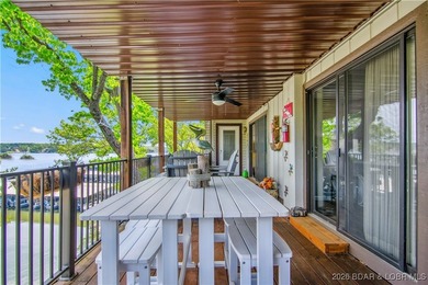 The location at Water's Edge everyone wants. A walk in unit with - photo 37