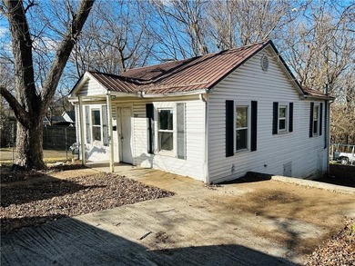 Lake Harrison Home For Sale in Harrison Arkansas