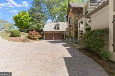 Set on over an acre of complete privacy with a breathtaking - photo 3