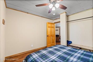Rare opportunity to own a fully furnished duplex on - photo 11