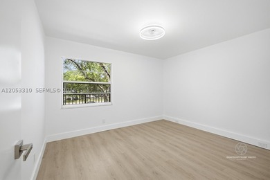 Charming Fully Remodeled Condo in Century Village, Pembroke - photo 20