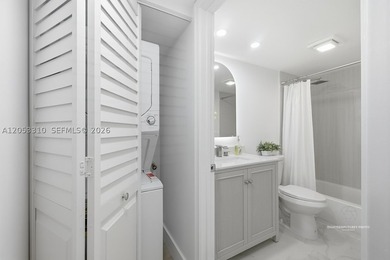 Charming Fully Remodeled Condo in Century Village, Pembroke - photo 22