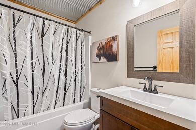 Rare opportunity to own a fully furnished duplex on - photo 26