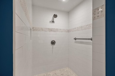 Designed by renowned architect Grady Woods, this beautifully - photo 29
