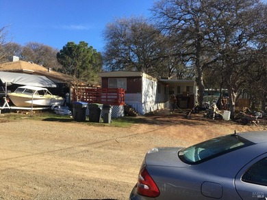 Remodeled and good condition. Great property for investor or - photo 6