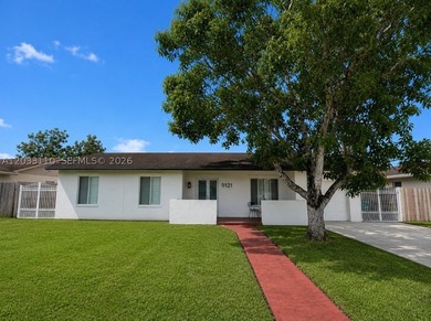 Don't miss this opportunity to own this charming and well - photo 1