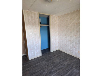 Welcome to Oak Bend in Hudson, Florida, a gated, age-restricted - photo 12