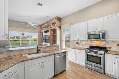 ***Chardonnay Model - Lake View! Move in Ready - 3 Bedroom, 2 - photo 16