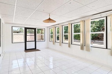 Welcome to 2533 S Townsend Street, a spacious and beautifully - photo 21