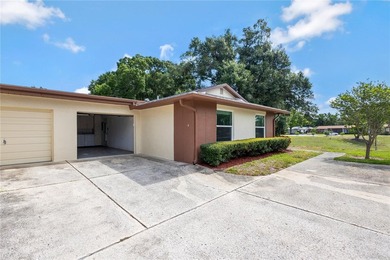 Virtually Staged. Rare Corner-Unit in the highly sought-after - photo 25