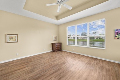 ***Chardonnay Model - Lake View! Move in Ready - 3 Bedroom, 2 - photo 26