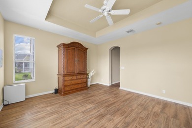 ***Chardonnay Model - Lake View! Move in Ready - 3 Bedroom, 2 - photo 27