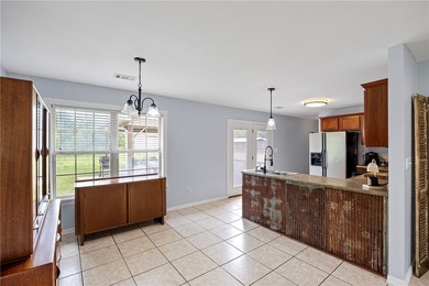 BACK ON THE MARKET - NO FAULT OF THE SELLERS! Don't miss this - photo 10