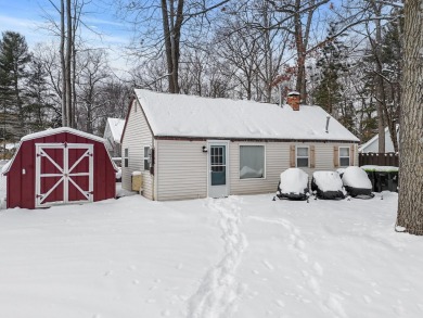 Lake Home For Sale in Roscommon, Michigan