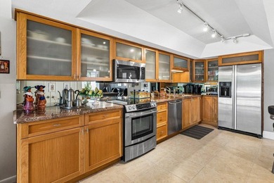 This beautifully updated first-floor condo offers 3 bedrooms, 2 - photo 10