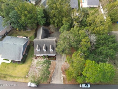 Have you been looking for that perfect updated home in a golf - photo 3