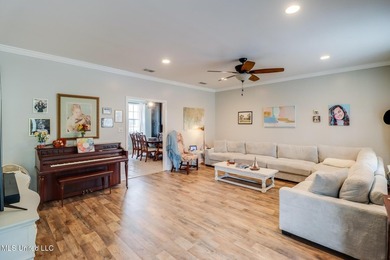 Have you been looking for that perfect updated home in a golf - photo 5