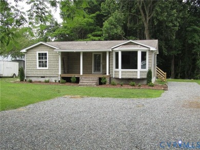 Rappahannock River Home For Sale in Center Cross Virginia