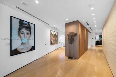Welcome to an unparalleled living experience at 100 South Pointe - photo 12