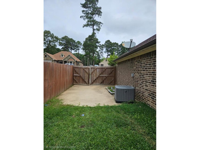 Welcome to this inviting Suburban Ranch style home located in a - photo 16