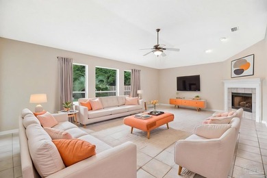 Awesome 3-bedroom, 3-bath pool home with a dedicated study in - photo 26