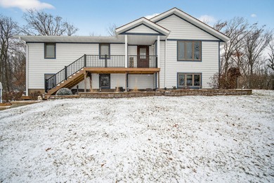 Red Rock Lake Home For Sale in Knoxville Iowa