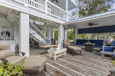 WATERFRONT LIVING AT ITS FINEST! Situated on the beautiful - photo 40