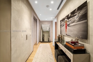 Welcome to an unparalleled living experience at 100 South Pointe - photo 43