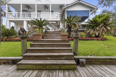 WATERFRONT LIVING AT ITS FINEST! Situated on the beautiful - photo 47