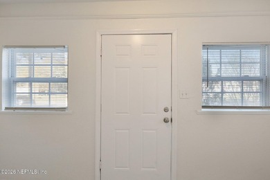 Welcome to 1617 Campus Street, Jacksonville, FL 32209 -- an - photo 5