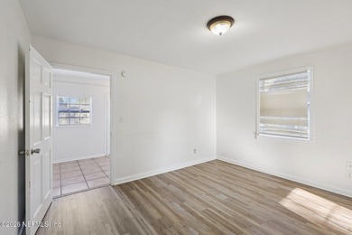Welcome to 1617 Campus Street, Jacksonville, FL 32209 -- an - photo 9