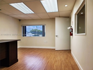 2,200+/- SqFt Warehouse Area, plus 200+/- SqFt Offices Area. 1 - photo 11