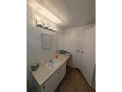 Won't last long! This lovely 2 Bedroom 2 Bath home on a corner - photo 14