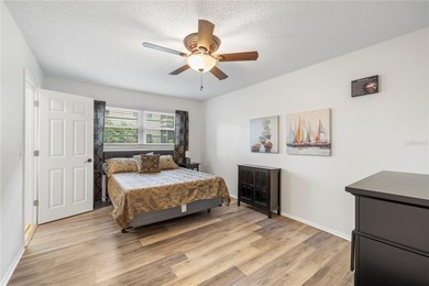 Private 1st-floor corner condo offering 2 bedrooms, 2 bathrooms - photo 15