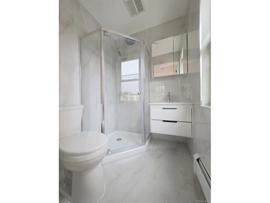 Brand New!!! Fully detached legal 2-Family house built with - photo 15