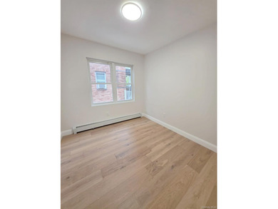 Brand New!!! Fully detached legal 2-Family house built with - photo 18