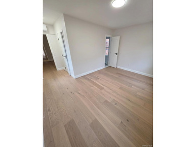 Brand New!!! Fully detached legal 2-Family house built with - photo 20