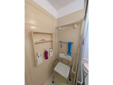 Won't last long! This lovely 2 Bedroom 2 Bath home on a corner - photo 22