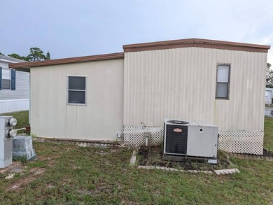 Won't last long! This lovely 2 Bedroom 2 Bath home on a corner - photo 24